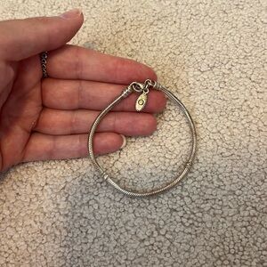 pandora bracelet